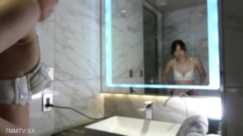 [無碼]fc2-ppv 4788732 喜好攝影界的巨匠穿著性感服裝，在擁有身材高挑的色白長身美體的足球場上運動，最後被擠壓出積累在體內的精液被擠取出來