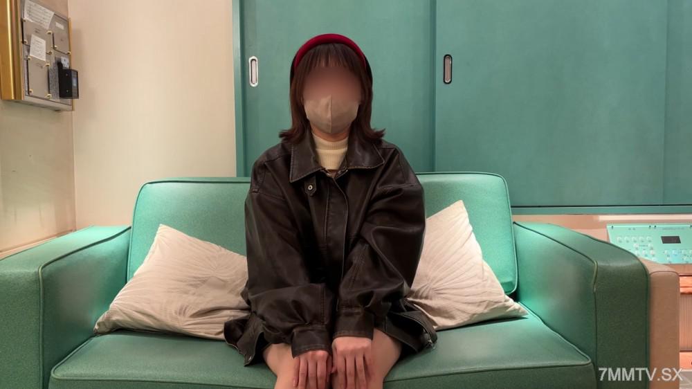 [無碼]fc2-ppv 4769004 地味可愛飲食店員21歲。抗拒不了的快感被搞得騷浪，對著插進來的生陽具愈插愈迷戀。| FC2內容市場