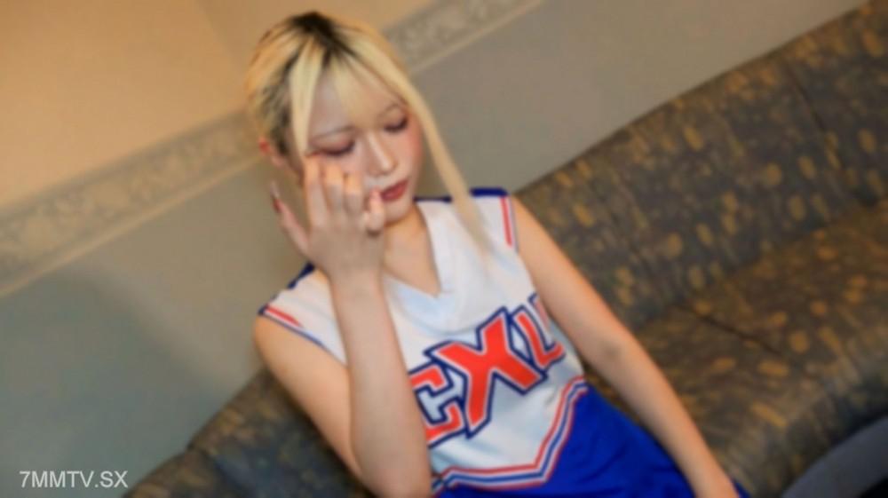 [無碼]fc2-ppv 4740958 【無】「五發出去才讓你走！」驚異的性慾美女讓人驚呆...、華麗的口交和火辣的騎乘⤴ 熱情連續抽插⤴ 身穿啦啦隊裝好過癮！ 到底結局會是...、※特典高畫質