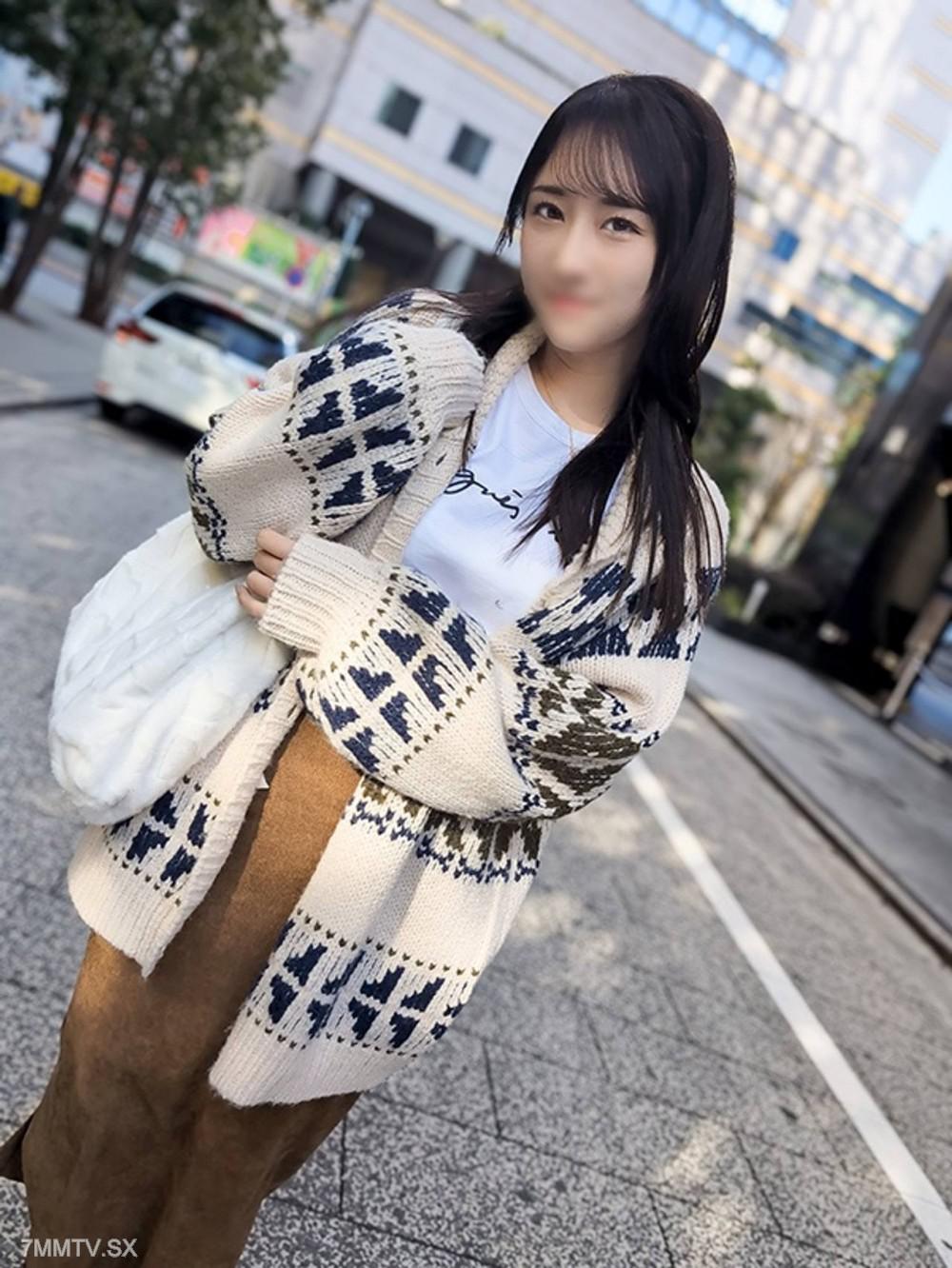 [無碼]fc2-ppv 4720790 超絕淫蕩的肉感「神」身材！在街口交友App認識的超開朗可愛的25歲公司員⇒口交射精＆內射『Yui』