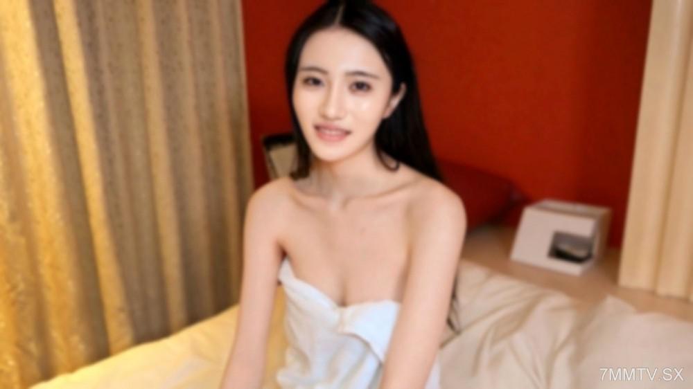 [無碼]fc2-ppv 4912505 【無】真っ白な色白純白スレンダーボディーに天然ヘアの美女！初撮りで美しい彫刻の様なお顔に顔射⤴更に中だし ※特典高画質