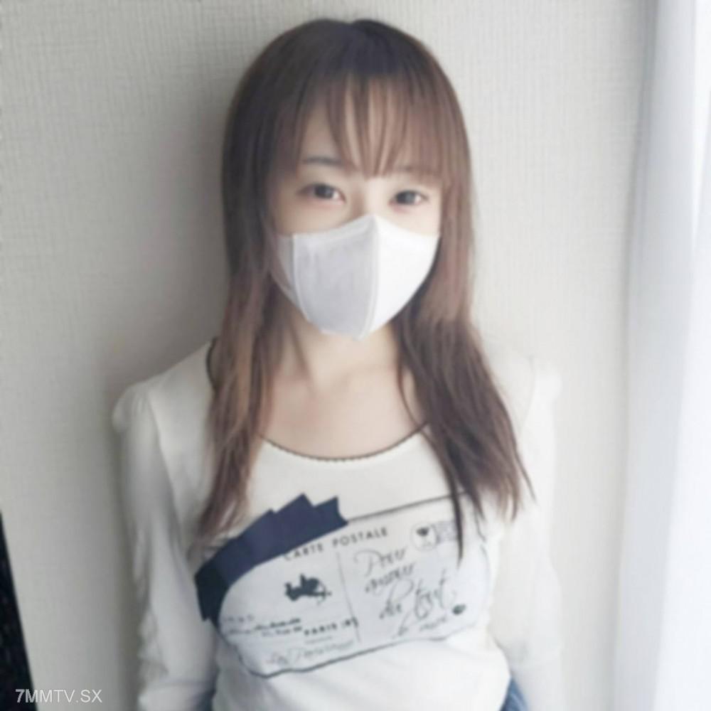 [無碼]fc2-ppv 4603162 ♡1/22迄半價【無・完全素人】呆萌的18歲只有1位性伴侶！最近對H感到興趣洋洋♡像寶石原石一般皮膚雪白、身體未開發的少女被中年男摸弄，水靈靈的嫩穴被粗大的雞雞狠狠抽插，臉上露出享受的表情！FC2-PPV-4603162