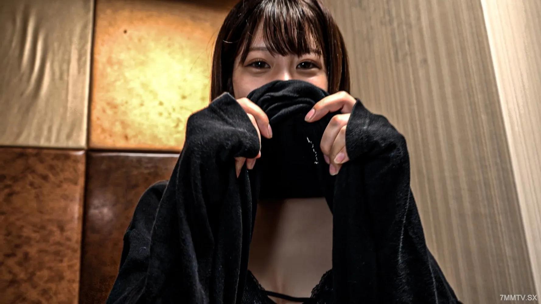 [無碼]FC2-PPV 4426350 直到980年5月22日[經過精心錄製的4個人！]一位優雅而整潔的年輕女士在一個封閉的房間裡。*未經審查 /陰道暨拍攝。FC2-PPV-4426350