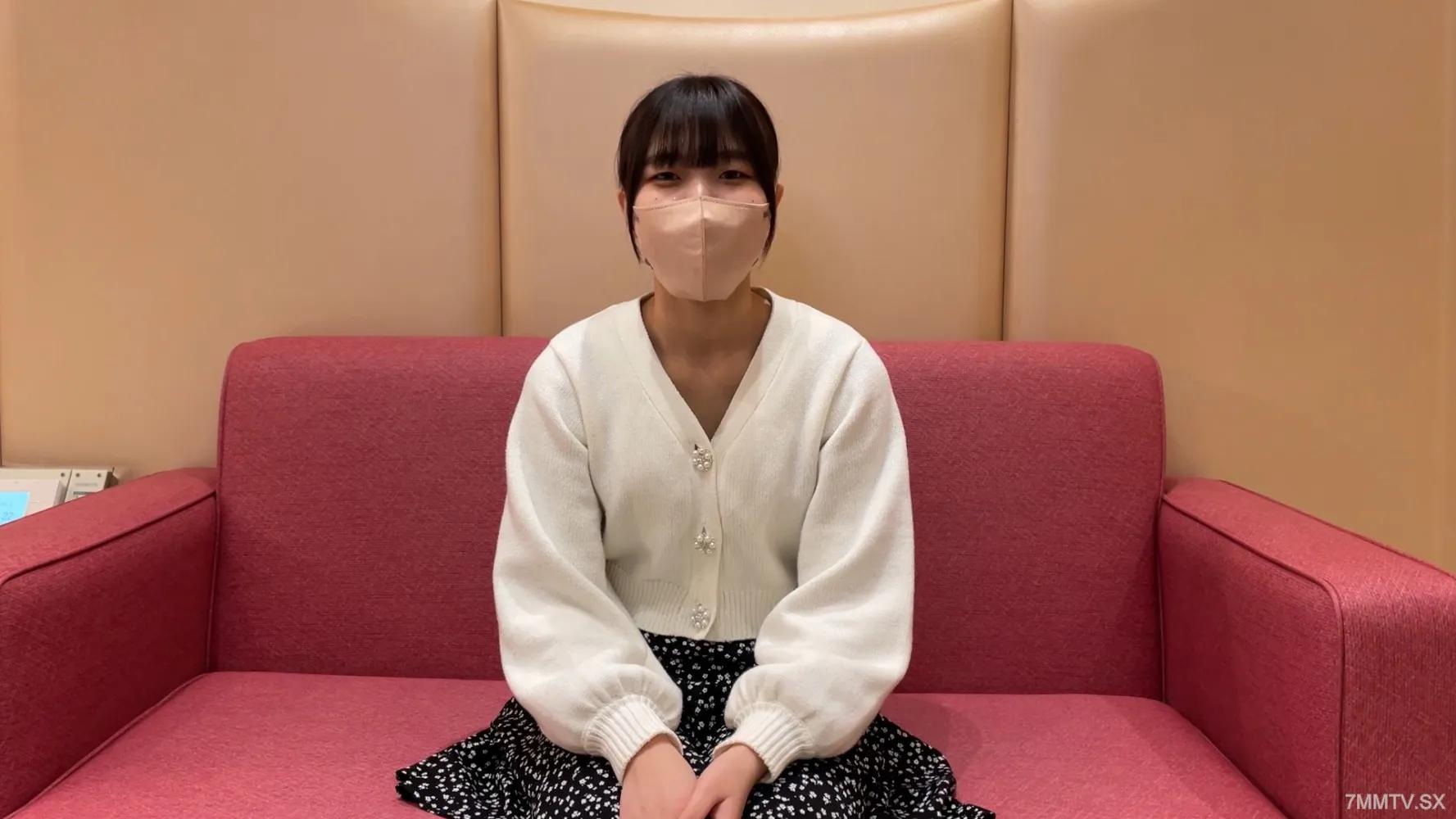[無碼]fc2-ppv 4053102 【含服藥】單純可愛單純的保育老師人生第一次中出。她以女牛仔的姿勢挺起，直到她的洞即將破裂，大量精液溢出。 FC2-PPV-4053102