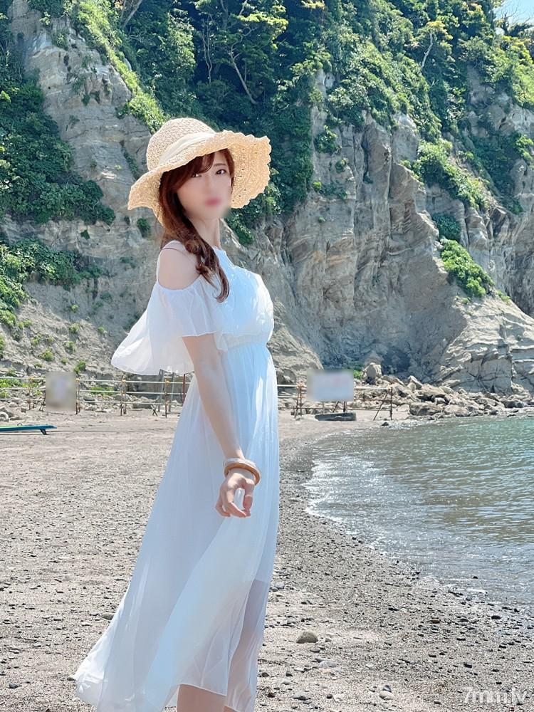Fc2-ppv 3073458 [暑假性愛]成人性愛旅行真實流出大學文員姐姐和大學教授的盂蘭盆節性愛在特殊空間中興奮和原始中出的女人重複中出極致 FC2-PPV-3073458
