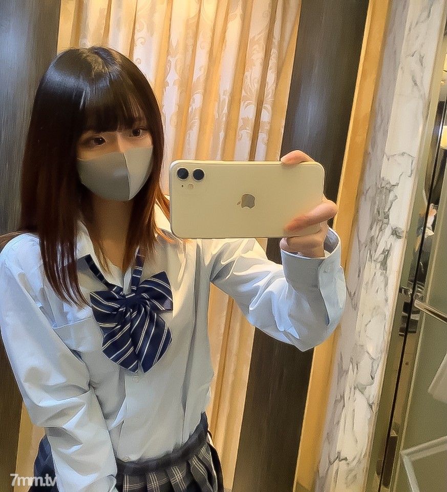 [無碼]fc2-ppv 2071287 【第一槍】18歲現役女◯學生，超苗條美少女梨香！ FC2-PPV-2071287