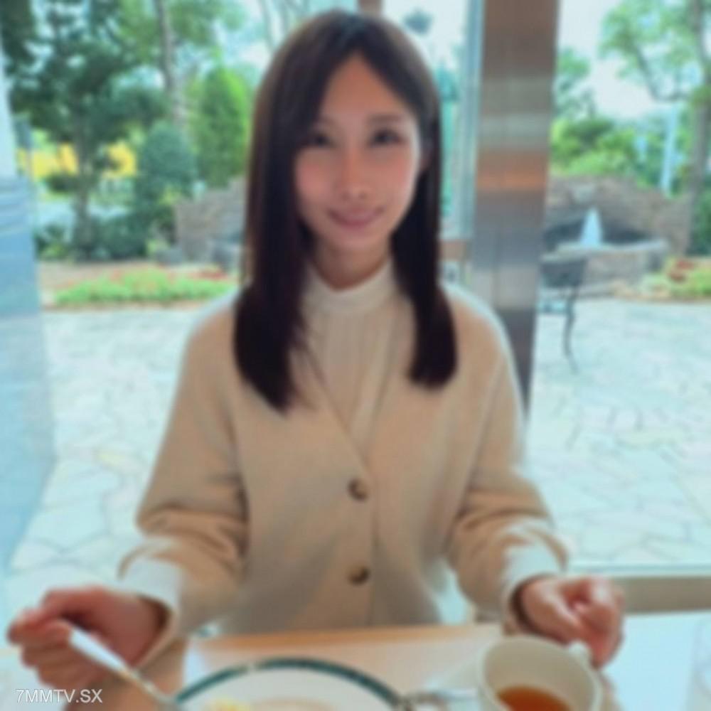 [無碼]fc2-ppv 4833973 上品な美人奧様，實際上與丈夫做自拍是她的嗜好。她希望被其他人也拍攝自拍，經過丈夫同意後進行內射自拍